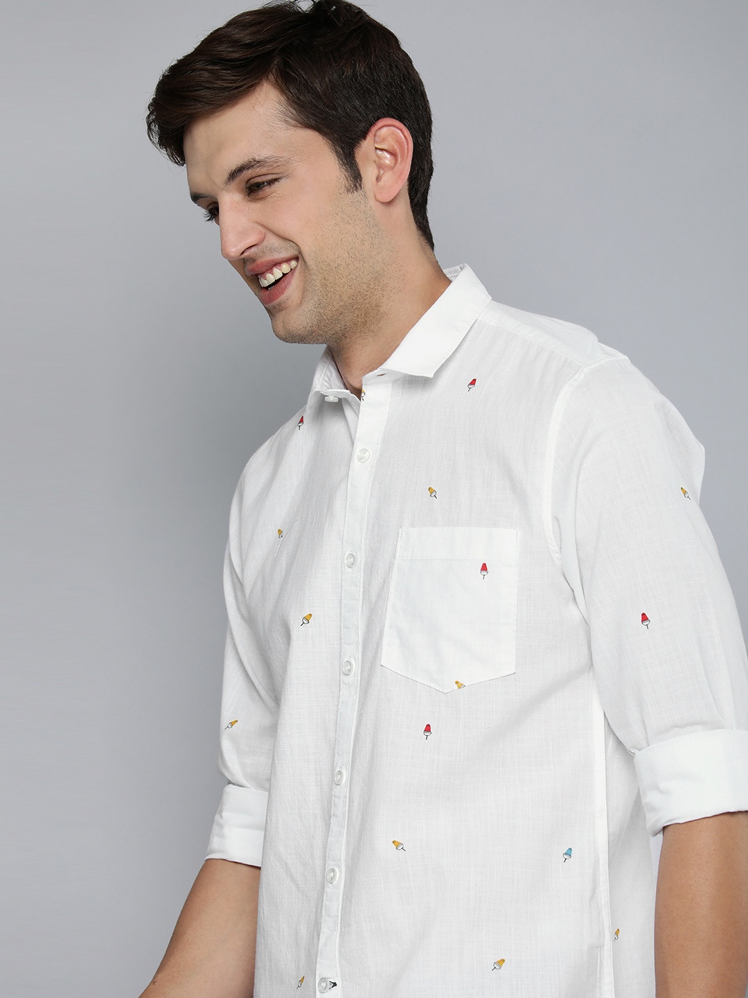

Mast & Harbour Men White Graphic Printed Pure Cotton Casual Shirt