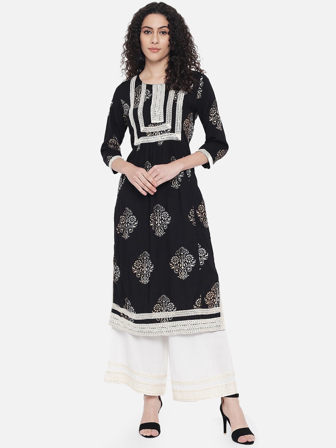 

Nehamta Women Black Ethnic Motifs Printed Kurta with Palazzos