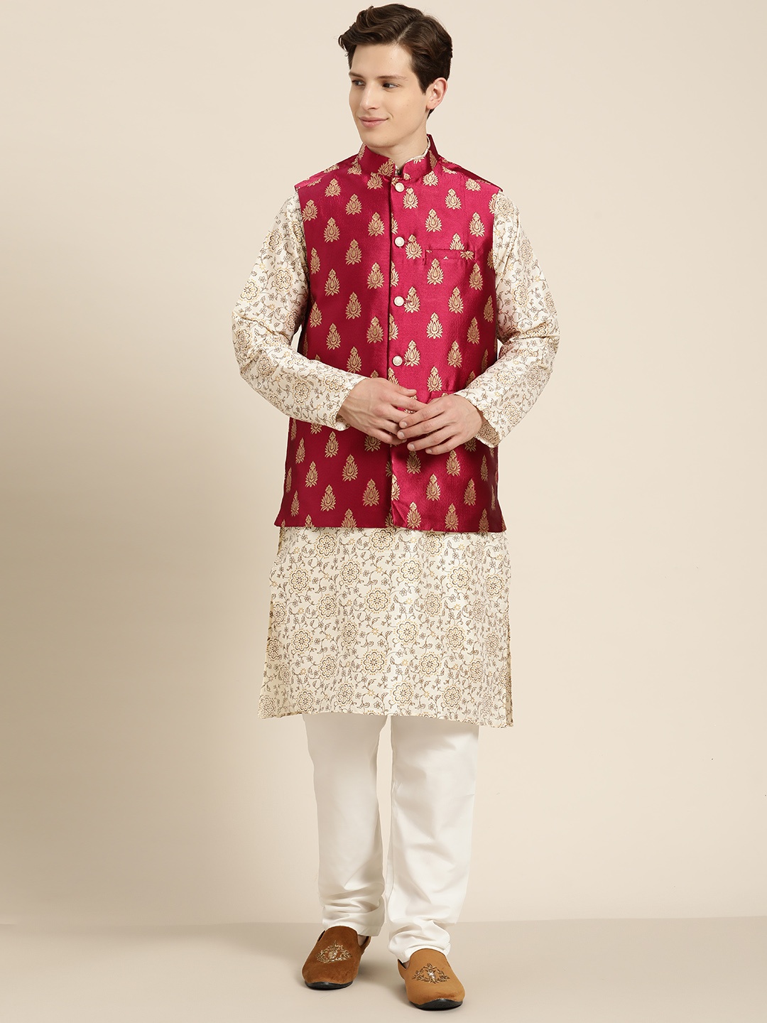 

SOJANYA Men Cream-Coloured & Coffee Brown Floral Straight Kurta Churidar Nehru Jacket