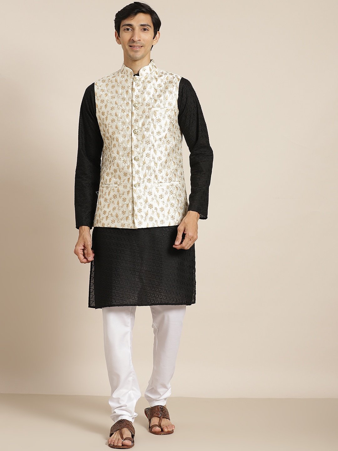 

SOJANYA Men Black Chikankari Pure Cotton Kurta with Churidar & Nehru Jacket