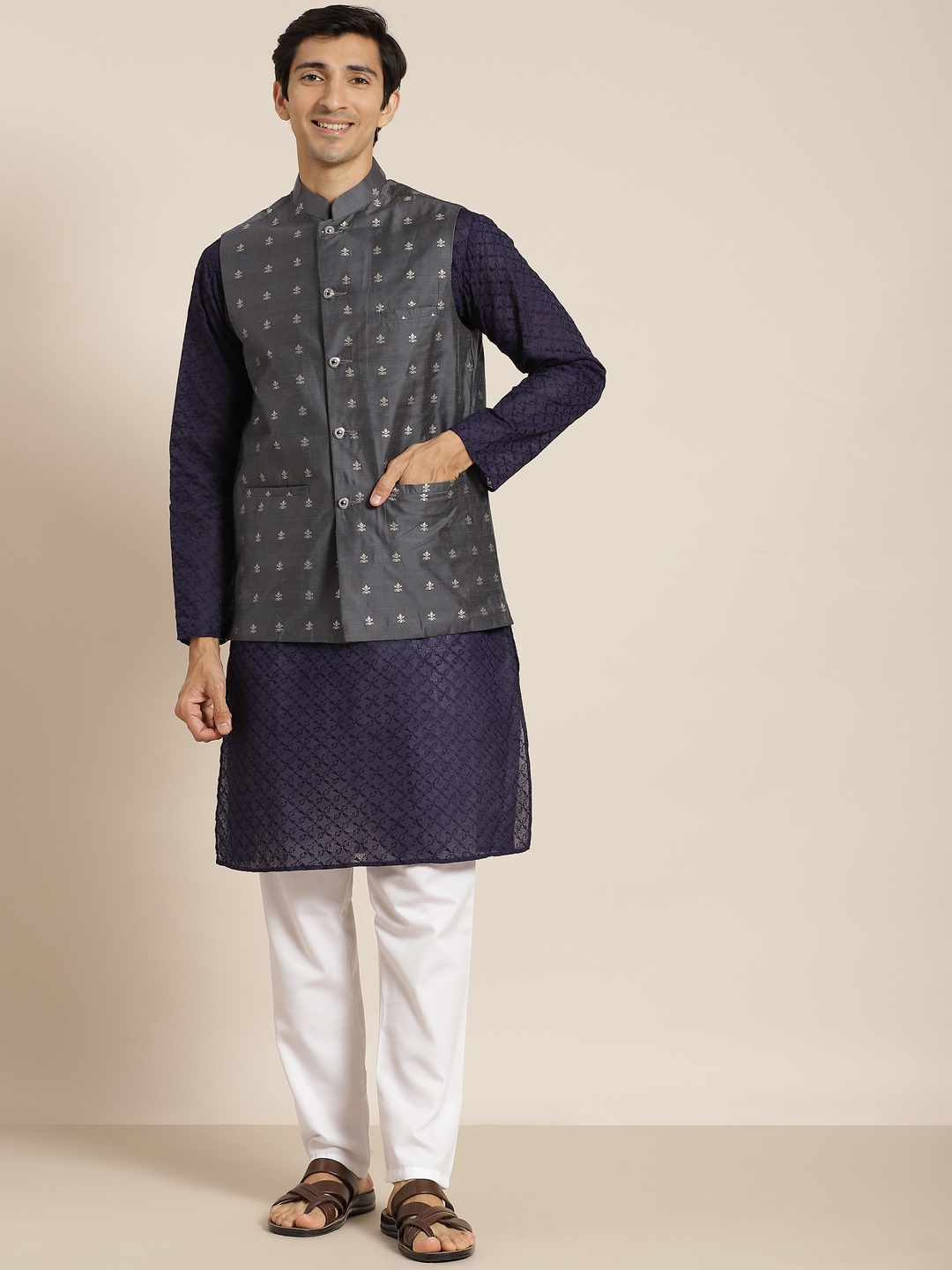 

SOJANYA Men Navy Blue Ethnic Chikankari Pure Cotton Kurta with Churidar & Nehru Jacket