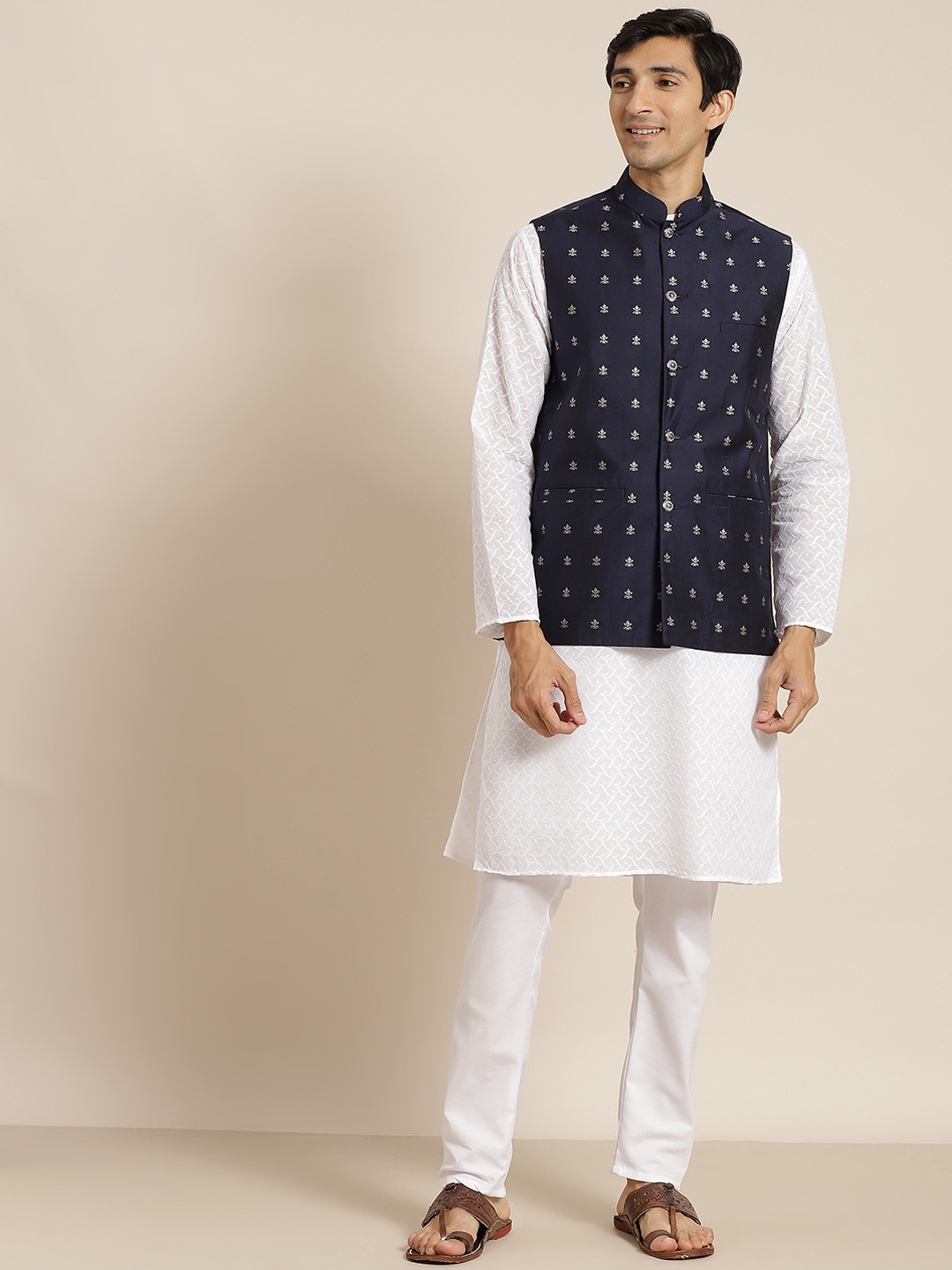 

SOJANYA Men White Ethnic Motifs Chikankari Pure Cotton Kurta with Churidar & Nehru Jacket