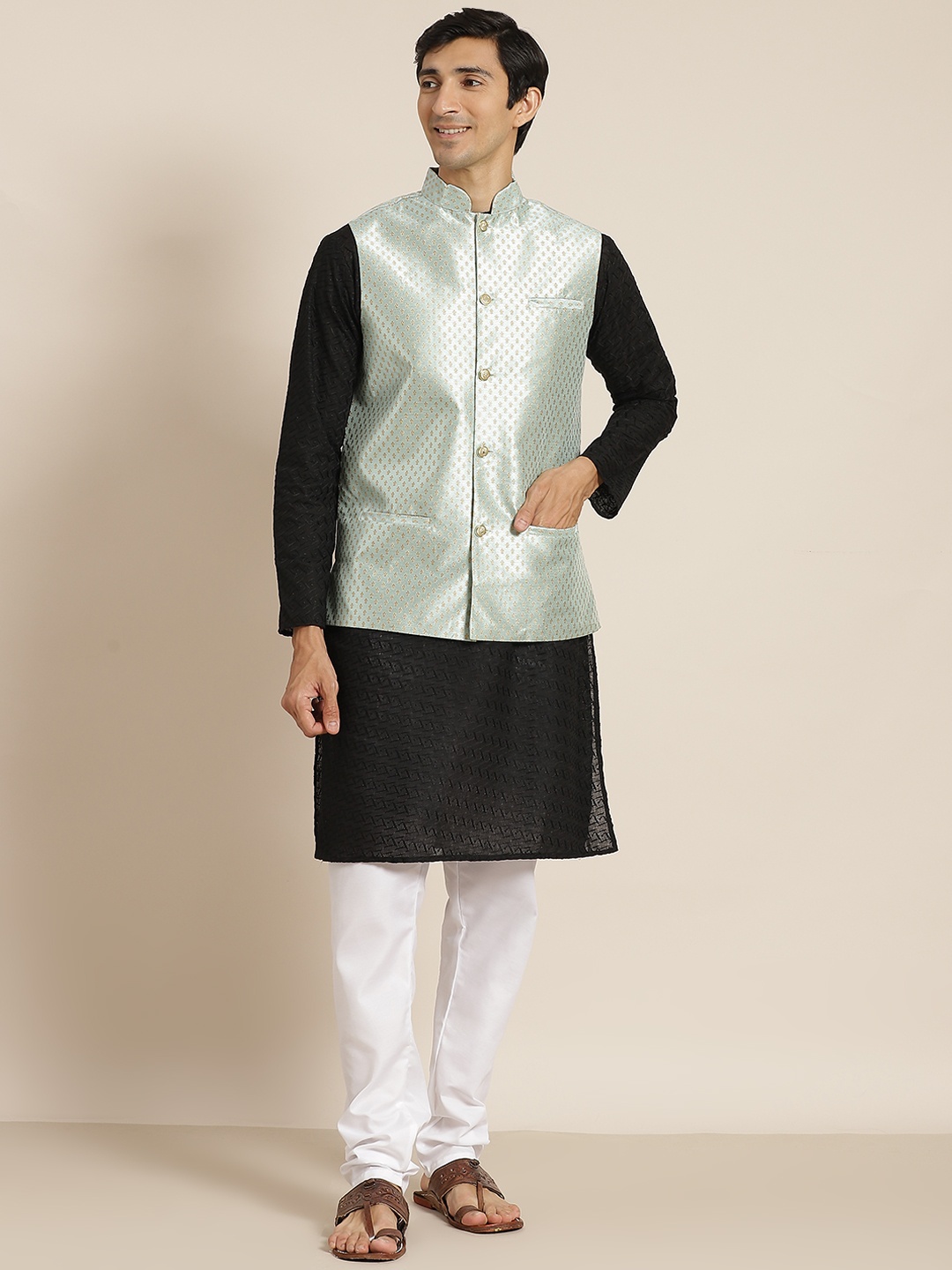 

SOJANYA Men Black Ethnic Motifs Chikankari Pure Cotton Kurta with Churidar & Nehru Jacket