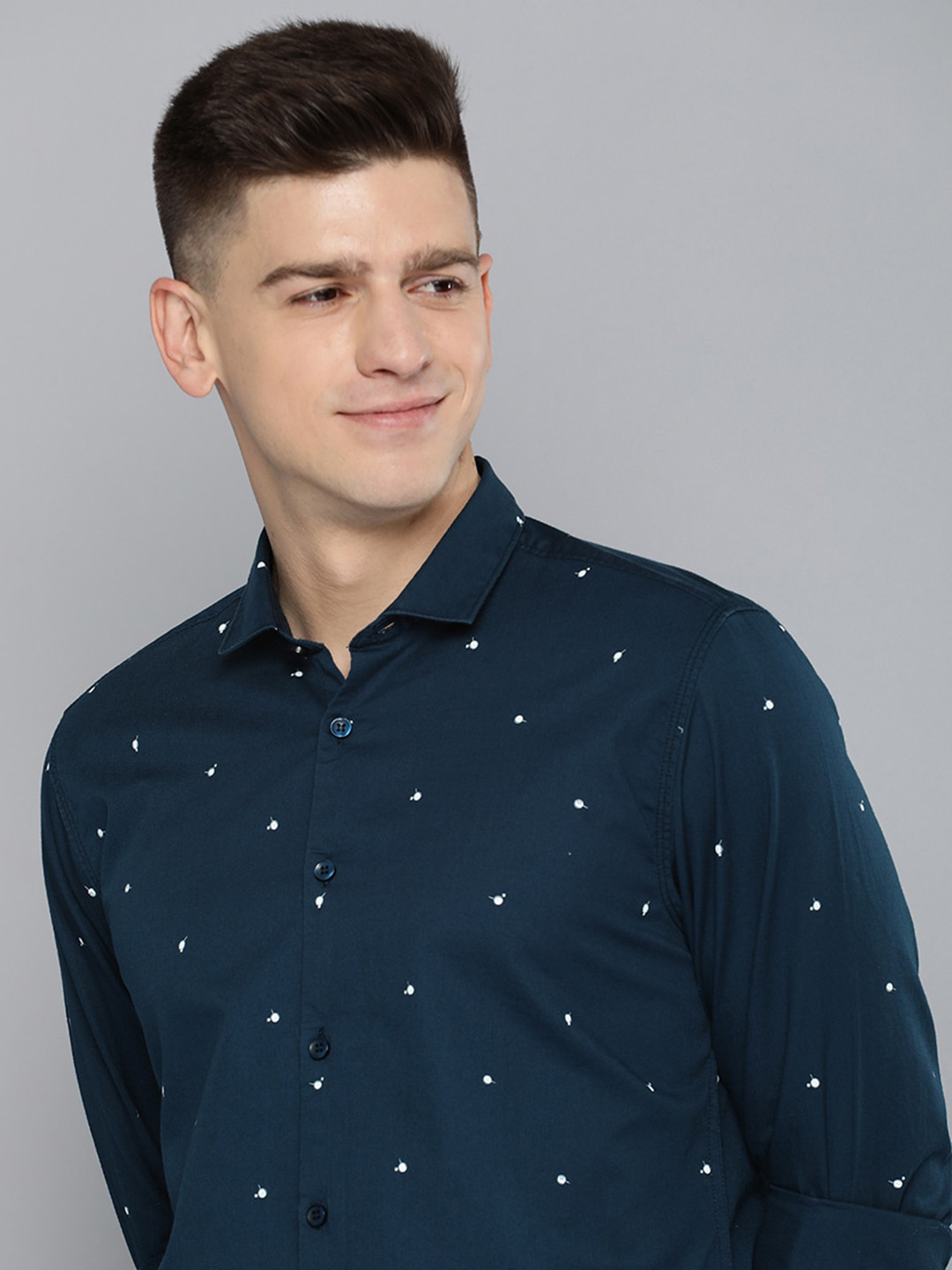

Mast & Harbour Men Navy Blue Slim Fit Printed Casual Shirt