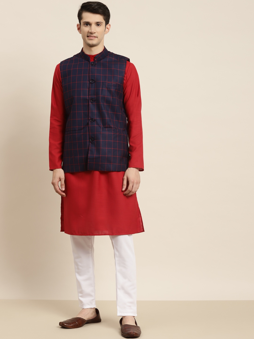 

SOJANYA Men Red & Navy Blue Kurta with Churidar & Nehru Jacket