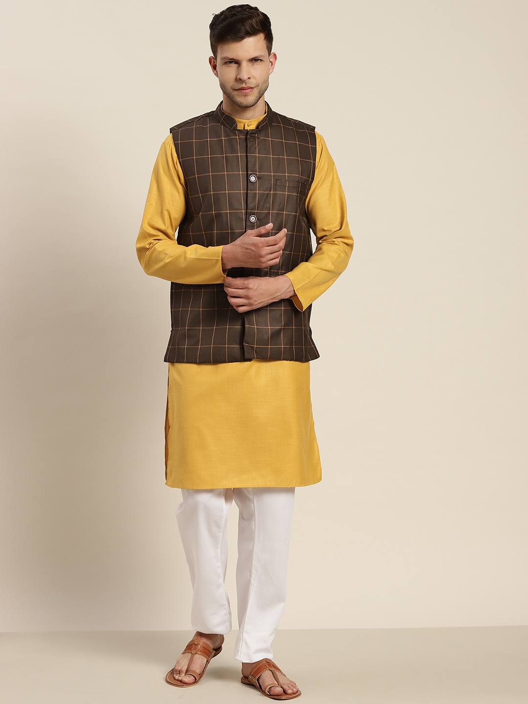

SOJANYA Men Mustard Yellow & Brown Kurta with Churidar & Nehru Jacket