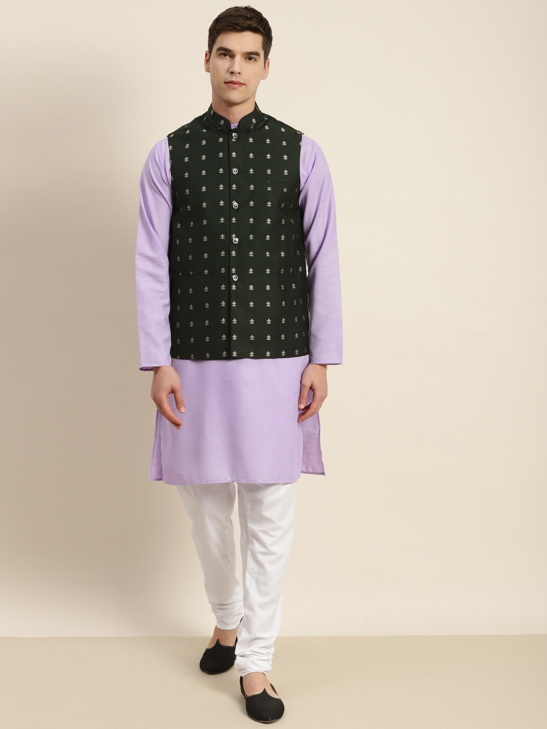 

SOJANYA Men Lavender & Dark Green Kurta with Churidar & Nehru Jacket
