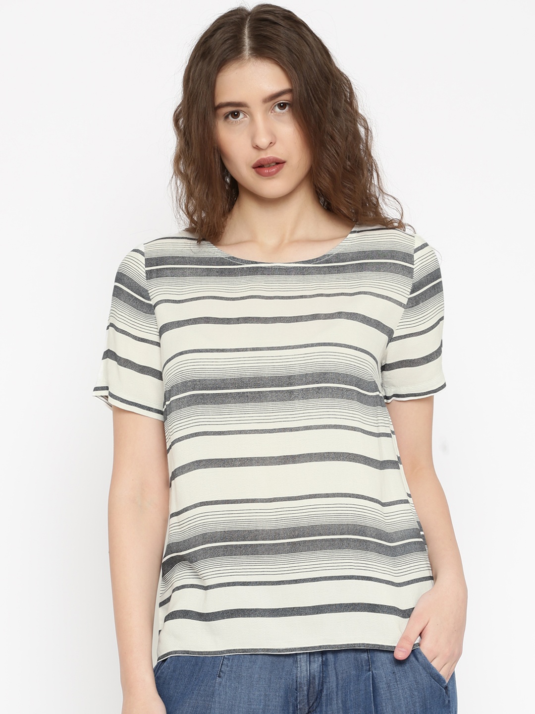 

Vero Moda Women White & Grey Striped Regular Top
