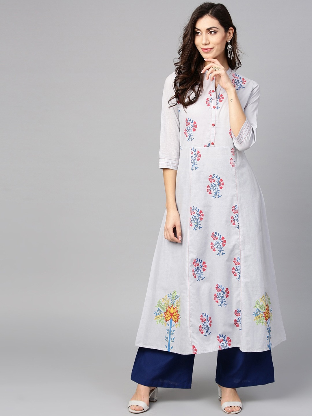 

Tulsattva Women Grey Floral Printed Keyhole Neck Thread Work Kurta