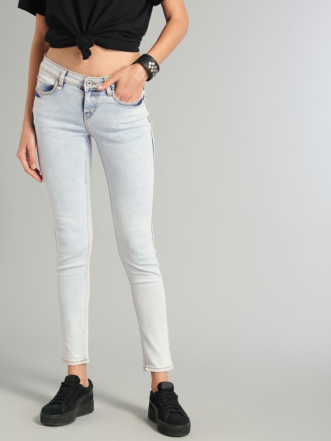 

Roadster Women Blue Skinny Fit Mid-Rise Clean Look Stretchable Jeans
