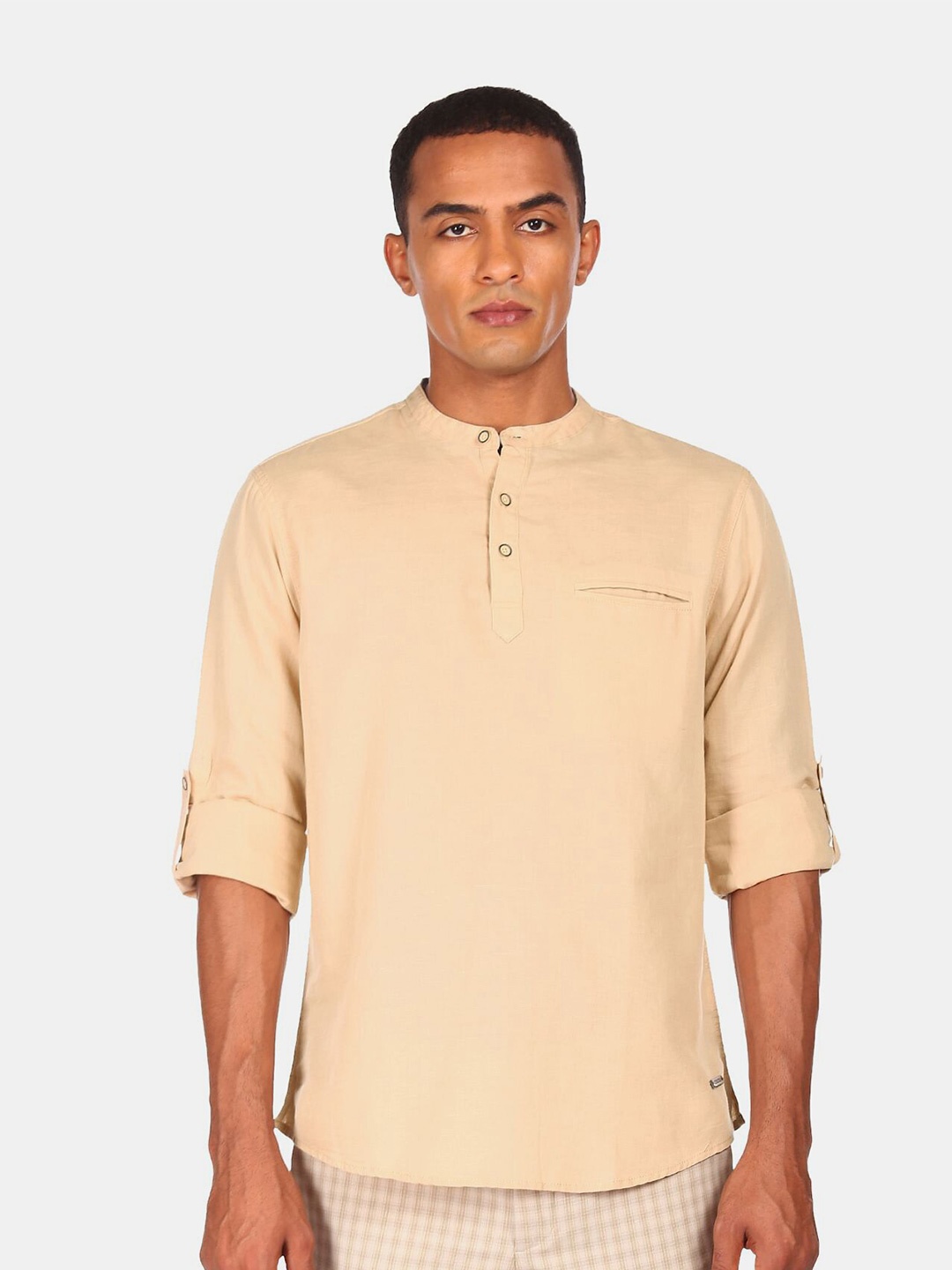 

Cherokee Men Beige Solid Casual Shirt