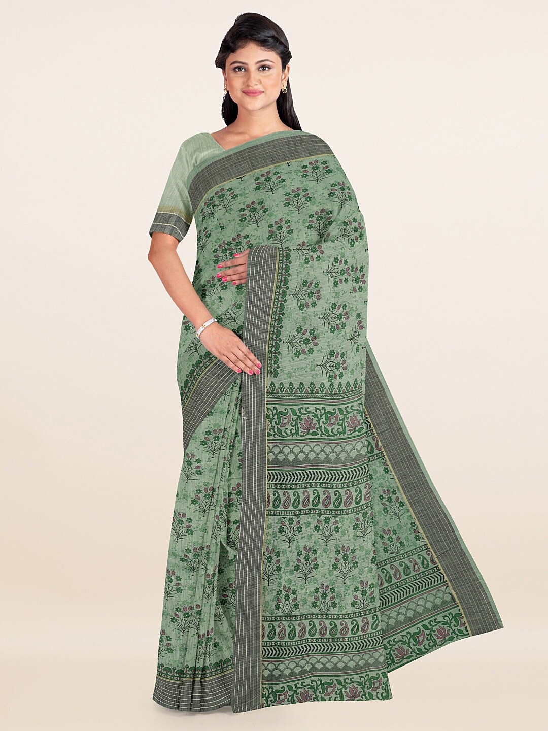 

Pothys Green & Silver-Toned Floral Saree