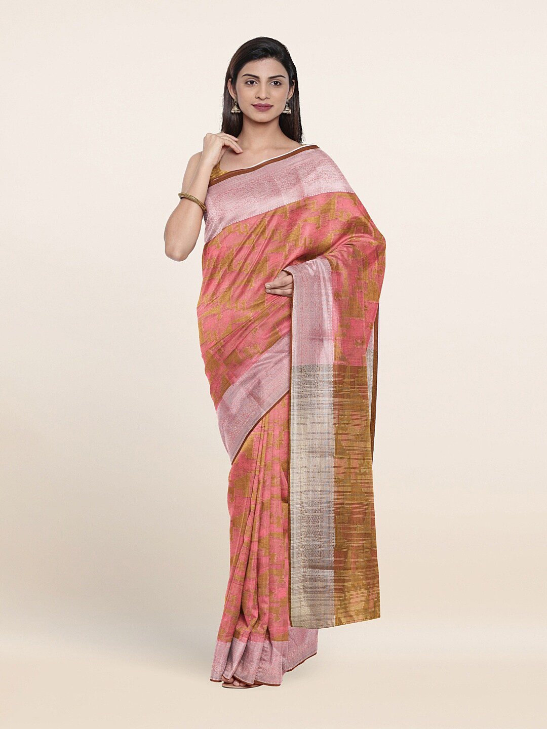

Pothys Pink & Silver-Toned Printed Saree
