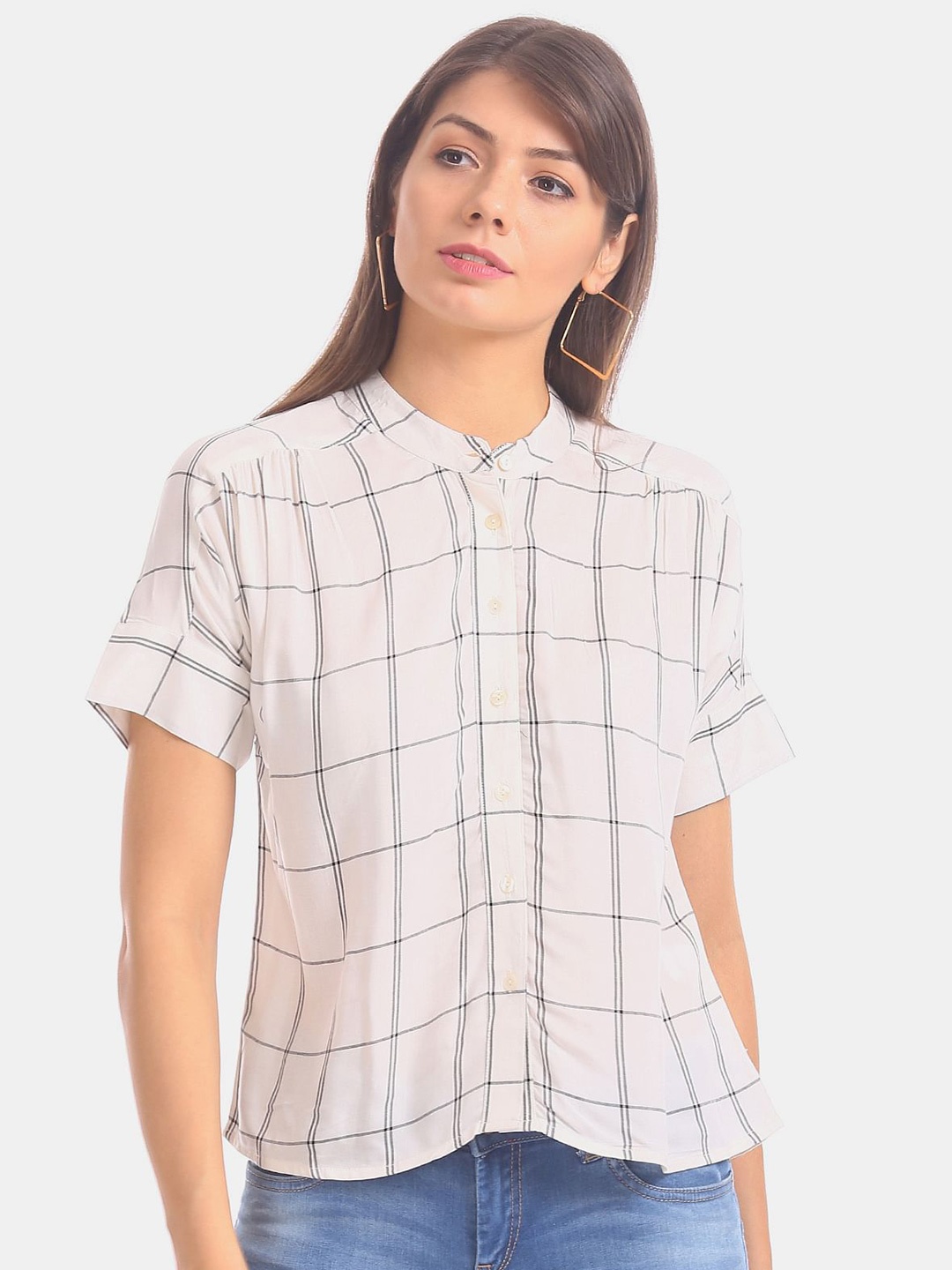 

Cherokee Women White & Black Windowpane Checks Casual Shirt
