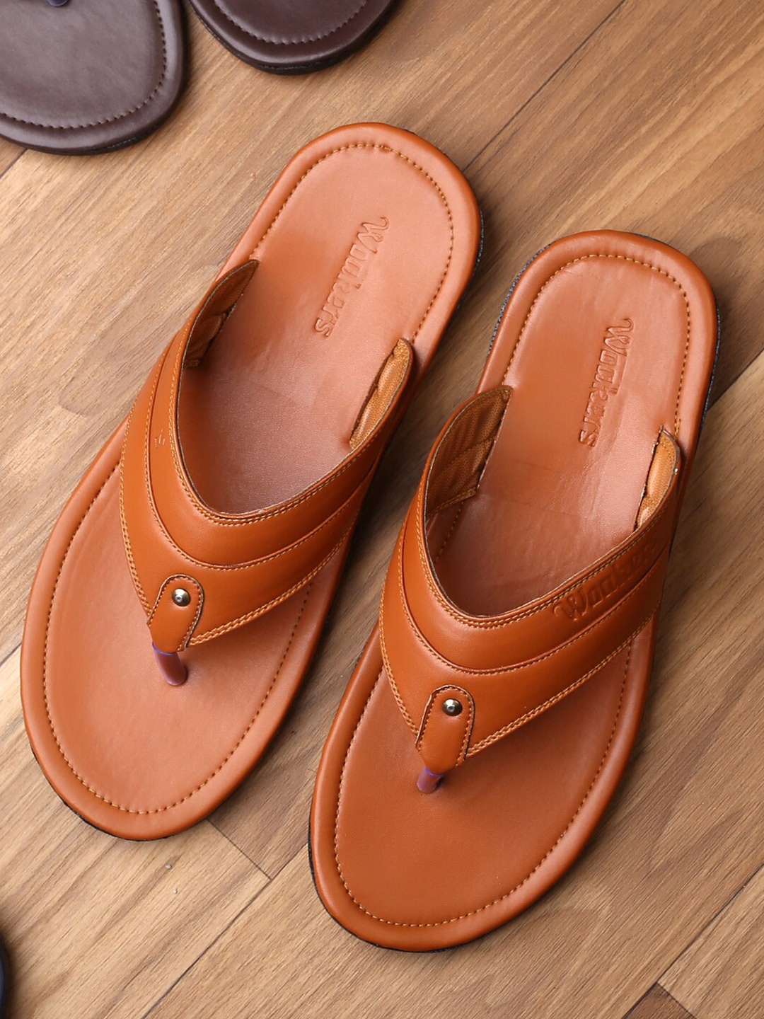 

Woakers Men Tan Thong Flip-Flops