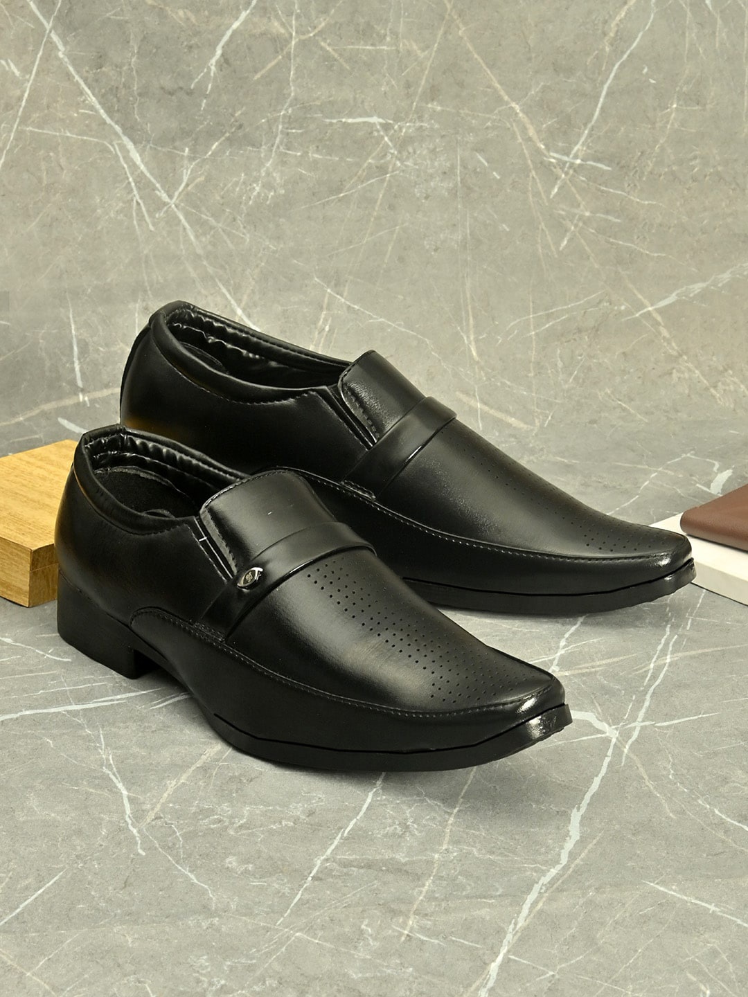 

Sir Corbett Men Black Solid Formal Slip-Ons Shoes