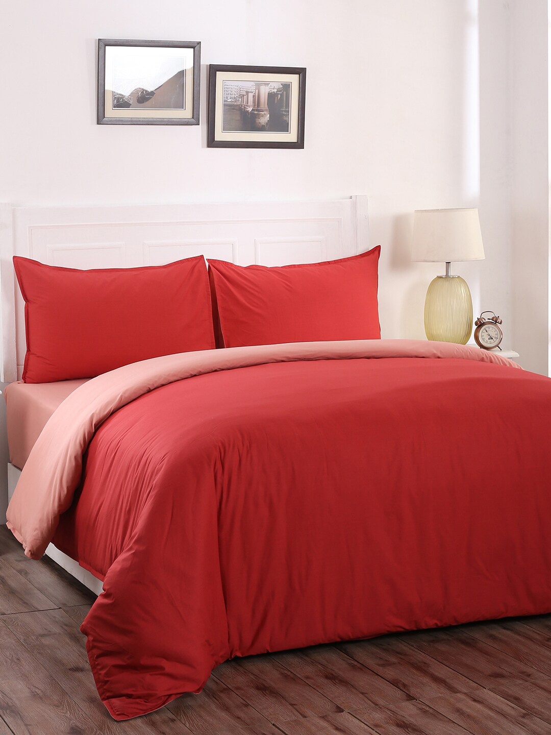 

MASPAR Red Solid 200 TC Cotton Double Duvet Cover With 2 Pillow Cases