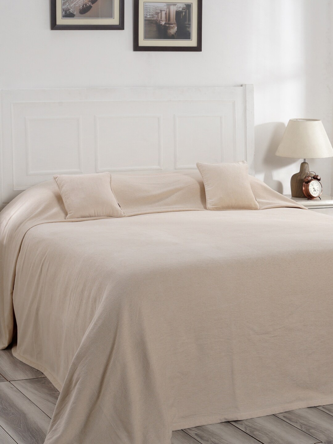 

MASPAR Beige 310 GSM Double Bed Cover