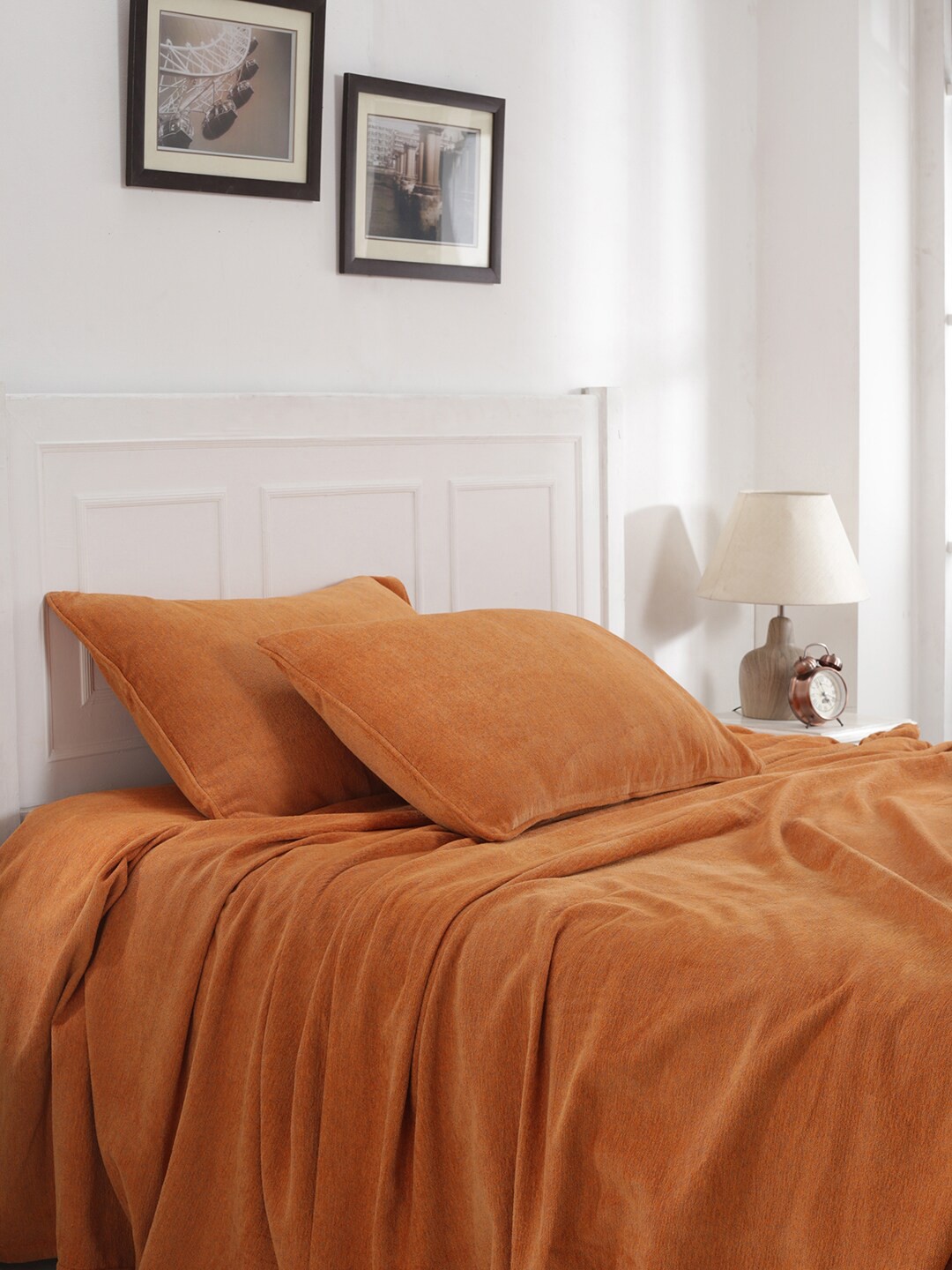 

MASPAR Orange Solid 310 GSM Cotton Double Bed Cover