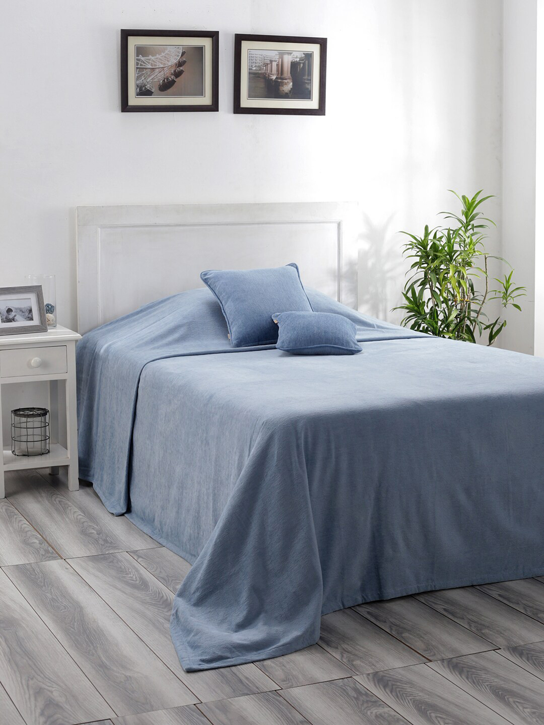 

MASPAR Blue Solid 310 GSM Pure Cotton Single Bed Cover