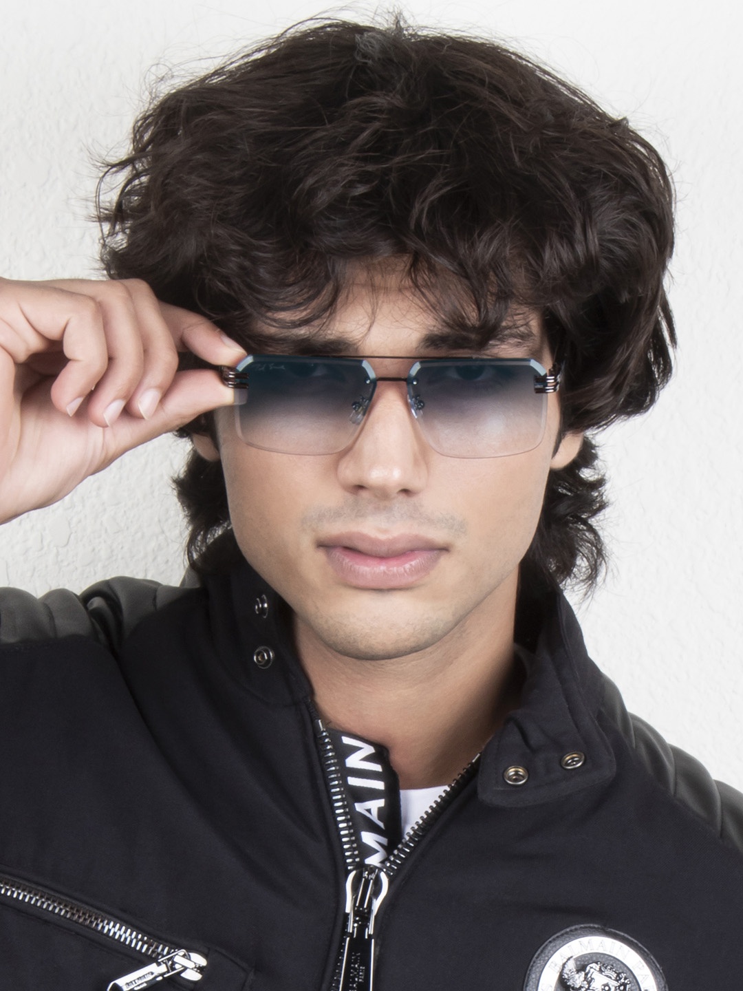 

Ted Smith Unisex Blue Lens & Gunmetal-Toned UV Protected Rectangle Sunglasses HILTON2_C4