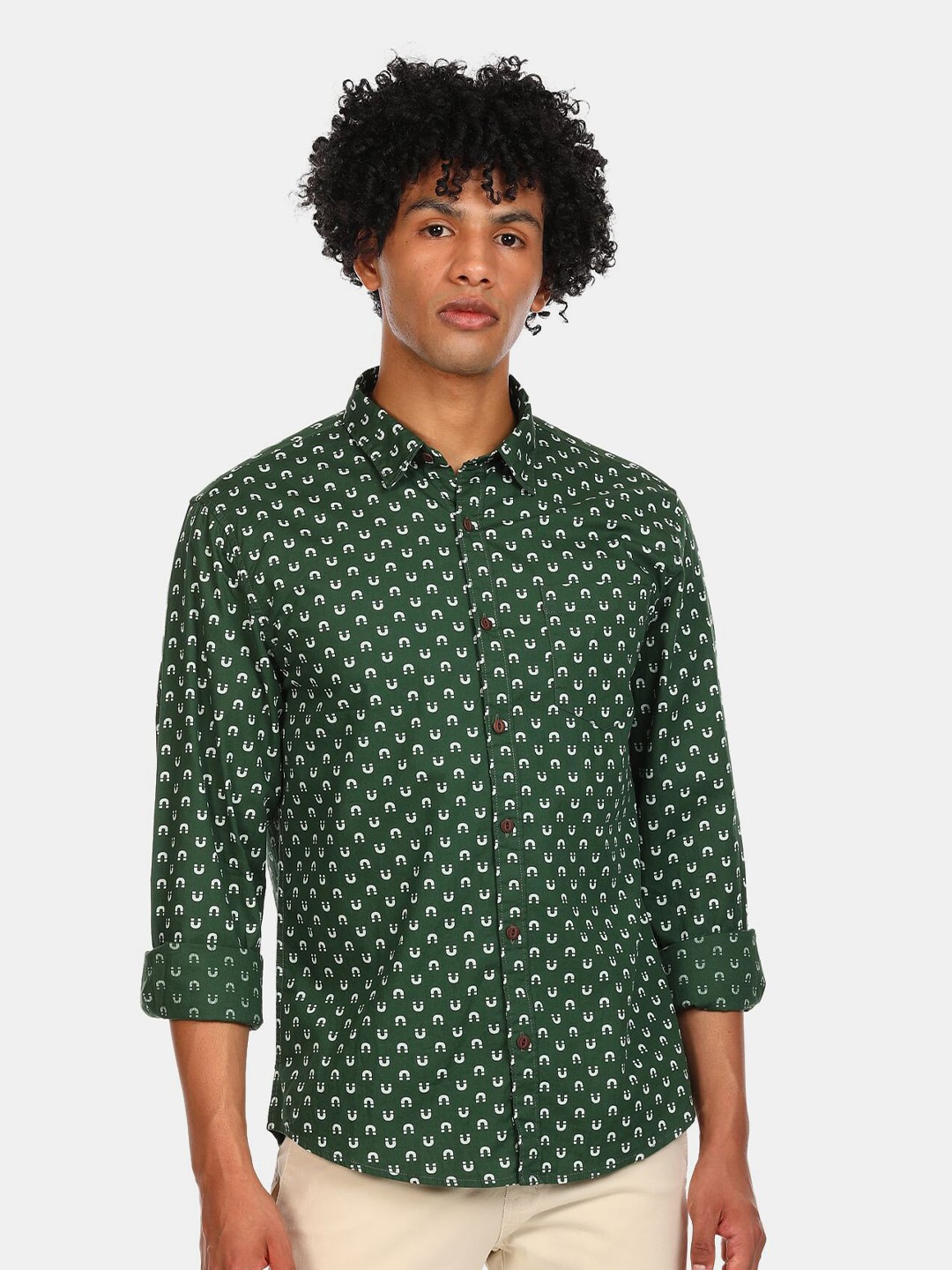 

Ruggers Men Green Floral Printed Pure Cotton Casual Shirt