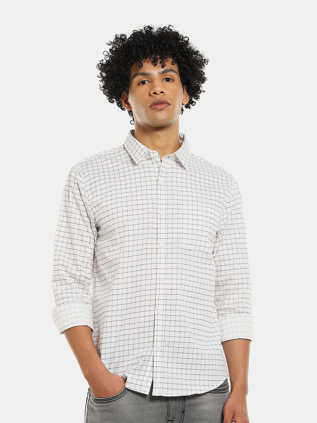 

Ruggers Men White & Blue Grid Tattersall Checks Cotton Casual Shirt