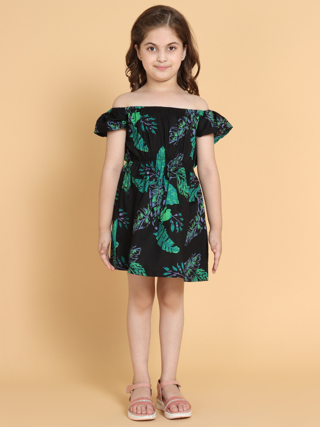 

PICCOLO Black & Green Floral Printed Dress