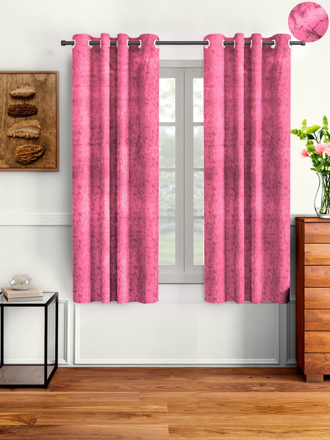 

Cortina Pink & Black Set of 2 Printed Room Darkening Window Curtain
