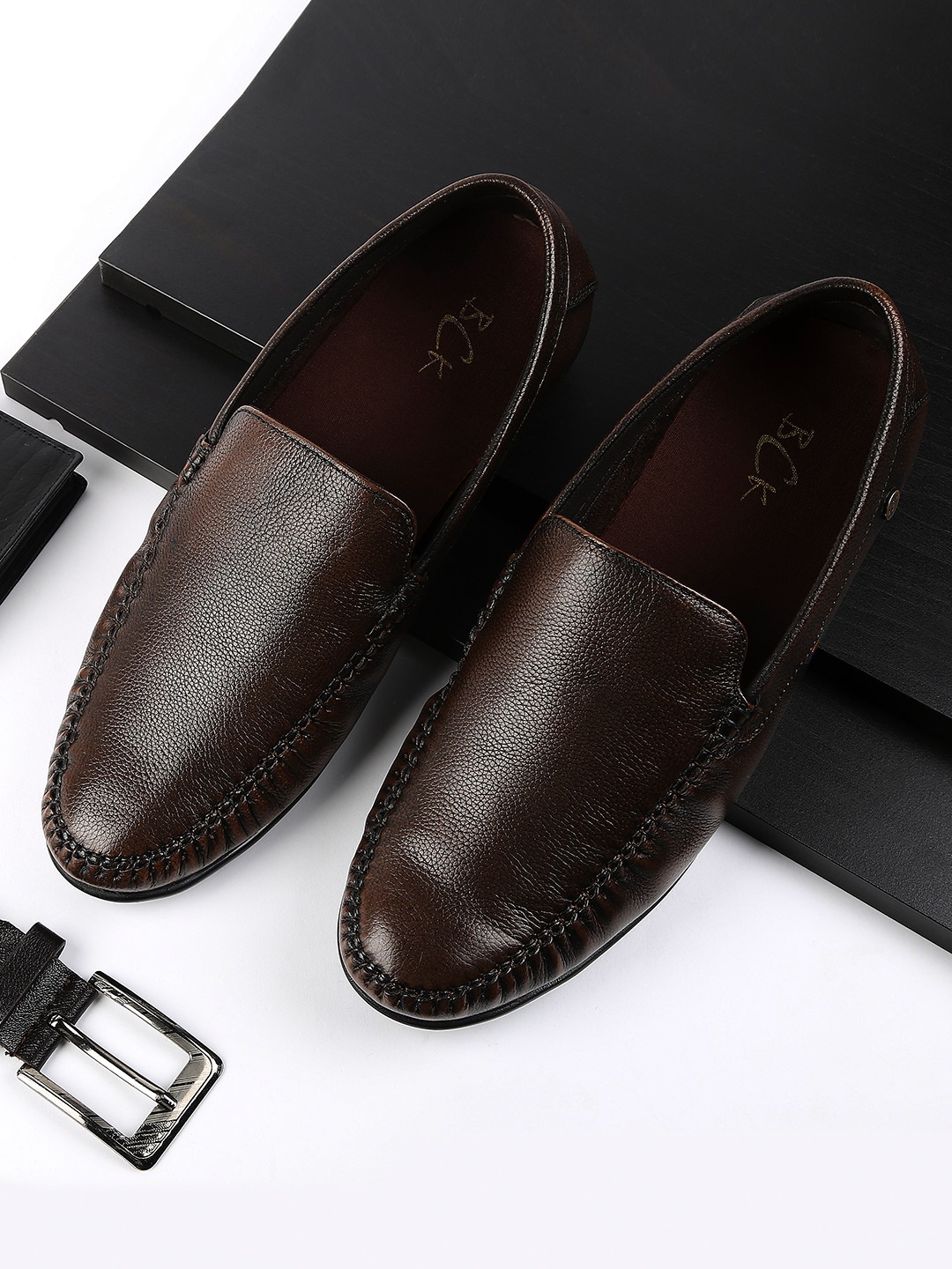 

Buckaroo Men Tan Genuine Leather Casual Loafers