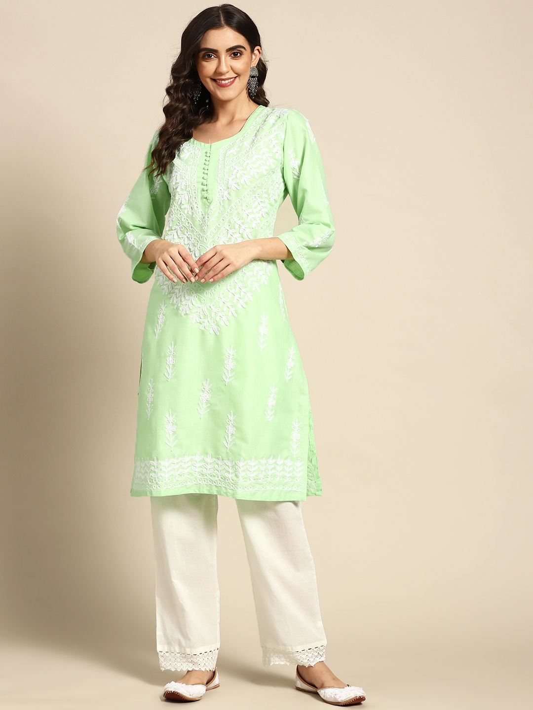 

Saadgi Women Green & White Ethnic Motifs Embroidered Chikankari Kurta