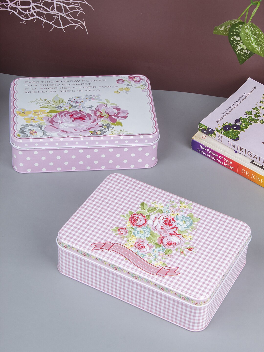 

MARKET99 Set Of 2 Assorted Tin Boxes
