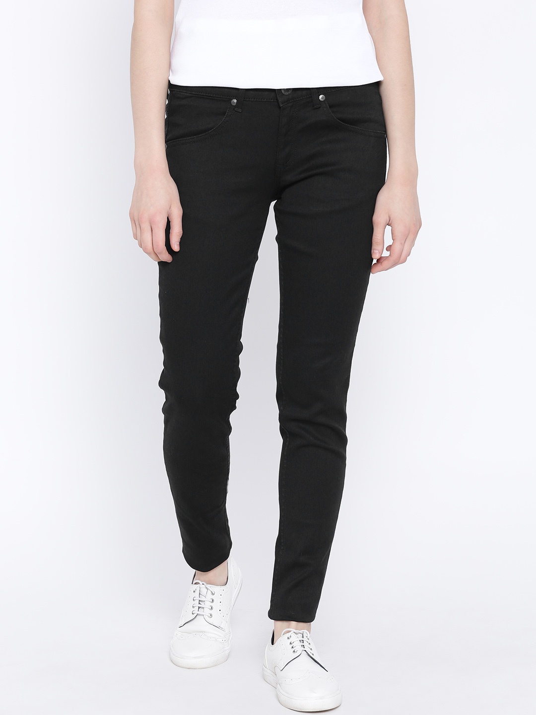 

United Colors of Benetton Women Black Slim Stretchable Jeans