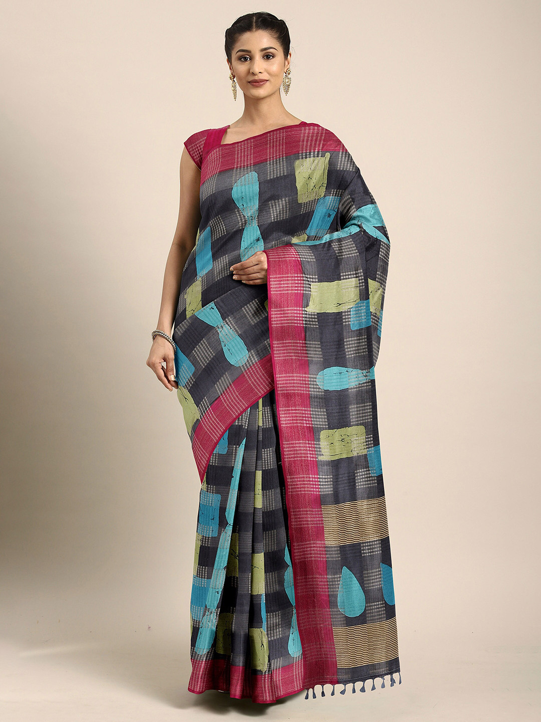 

The Chennai Silks Women Grey Ethnic Motifs Printed Saree