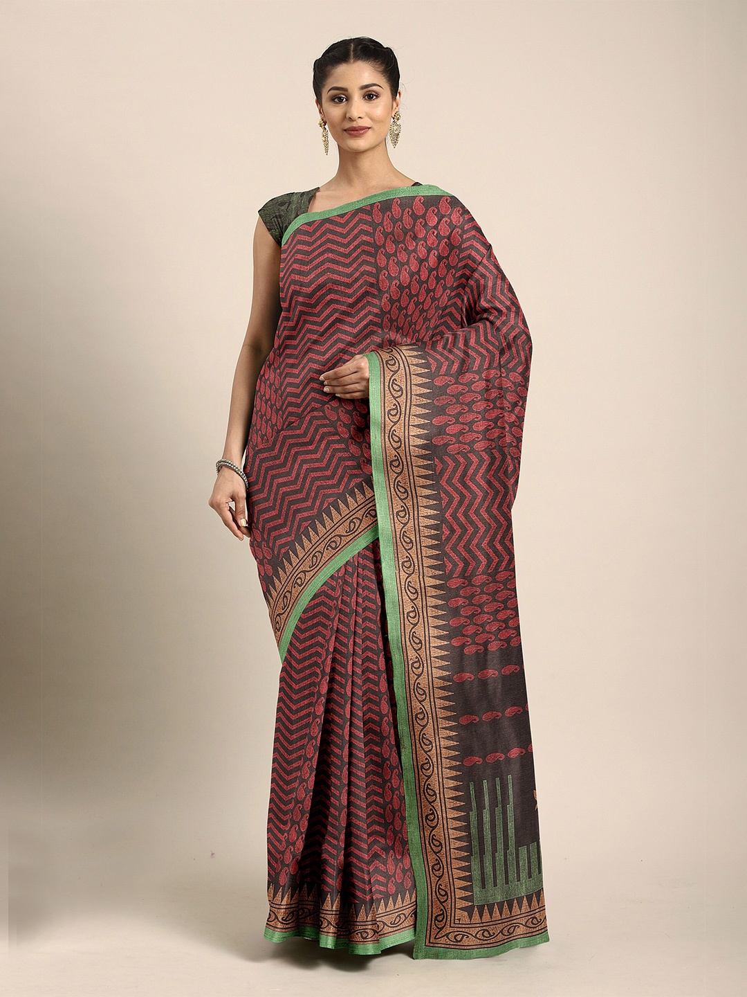 

The Chennai Silks Black & Gold-Toned Paisley Fusion Bhagalpuri Saree