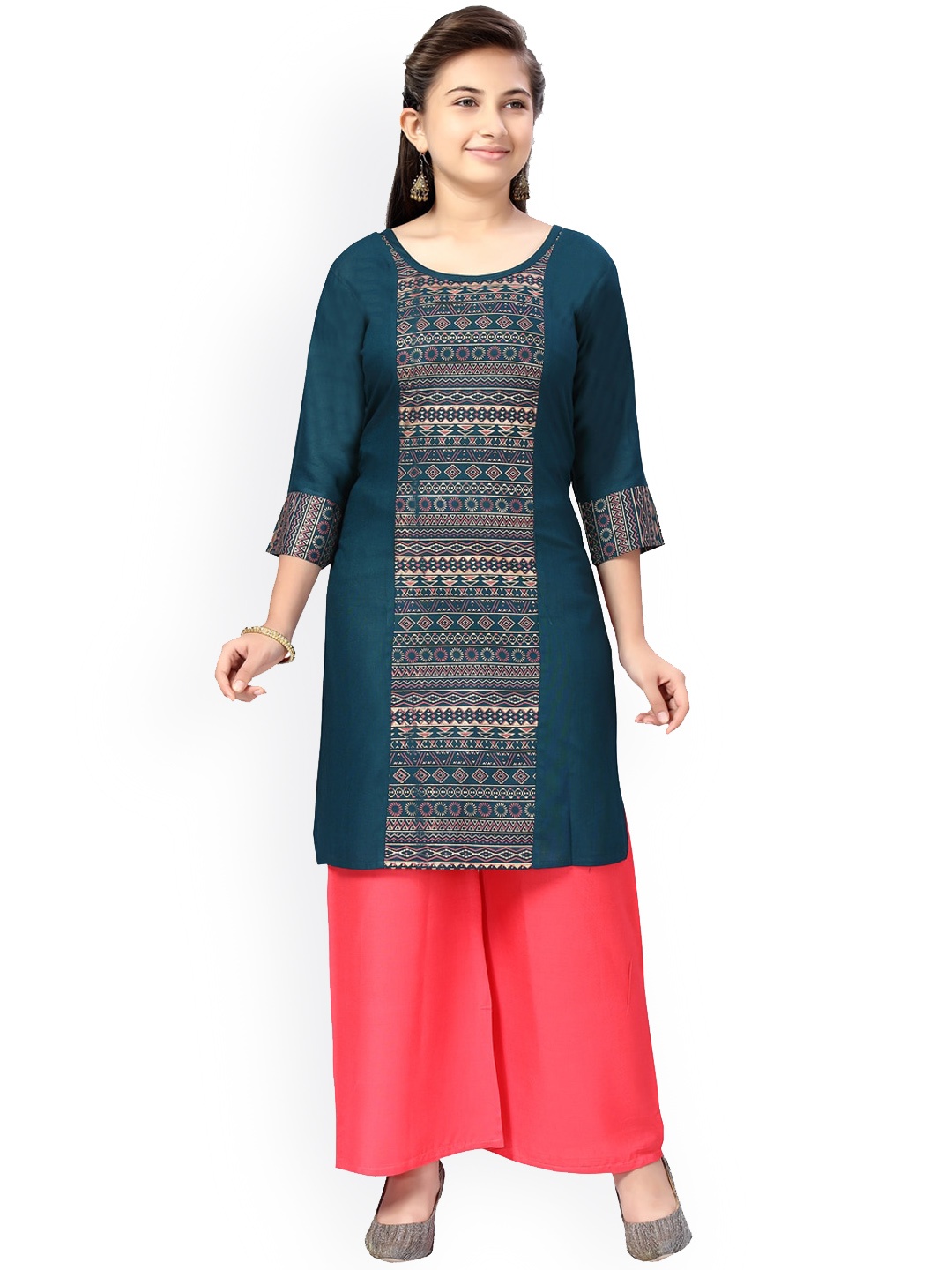

Aarika Girls Green Printed Pure Cotton Kurti With Palazzos