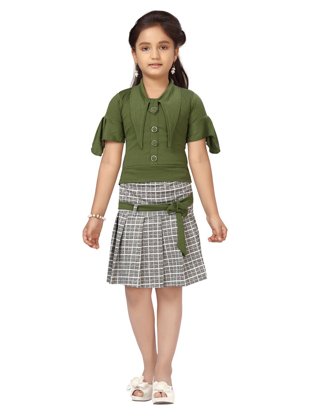 

Aarika Girls Green & Grey Top with Skirt Set