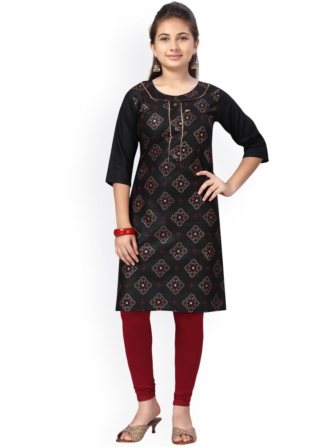 

Aarika Girls Black Printed Pure Cotton Kurta