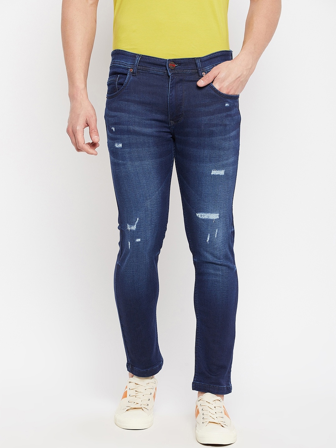 

Duke Men Blue Slim Fit Mildly Distressed Light Fade Stretchable Cotton Jeans
