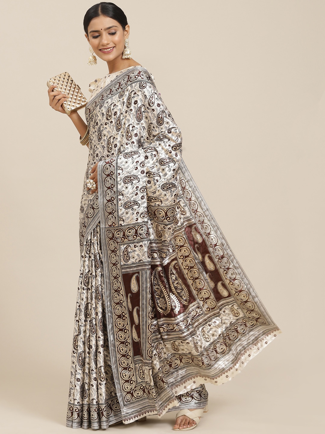 

Mitera Grey & Cream-Coloured Ethnic Motifs Satin Block Print Saree