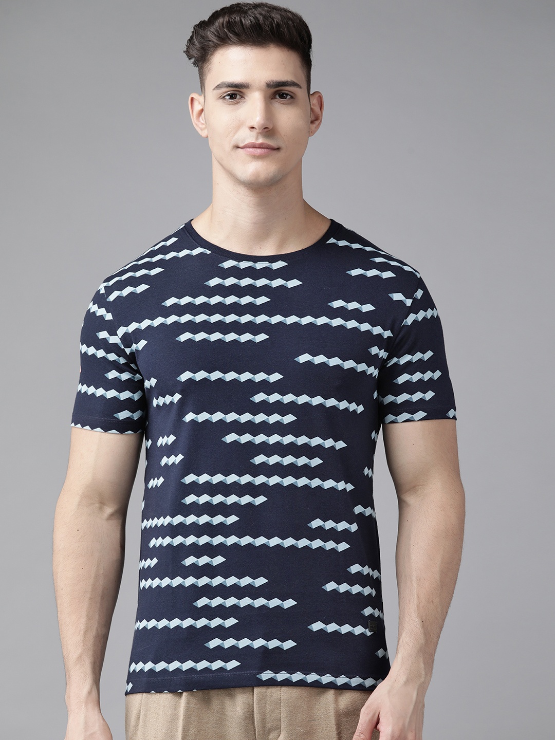 

Blackberrys Men Blue Printed Slim Fit T-shirt