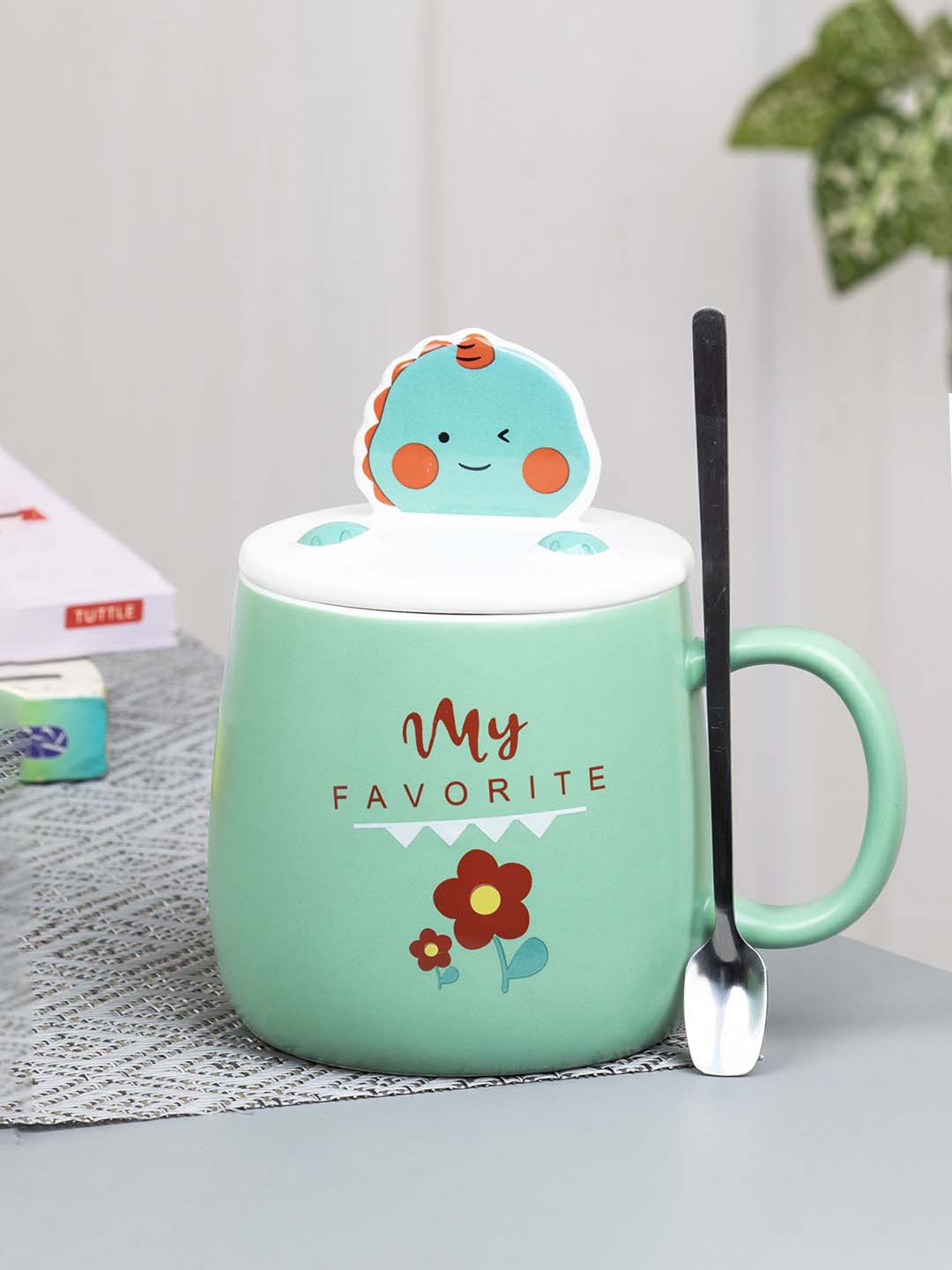 

MARKET99 Green & Maroon Printed Ceramic Glossy Mug