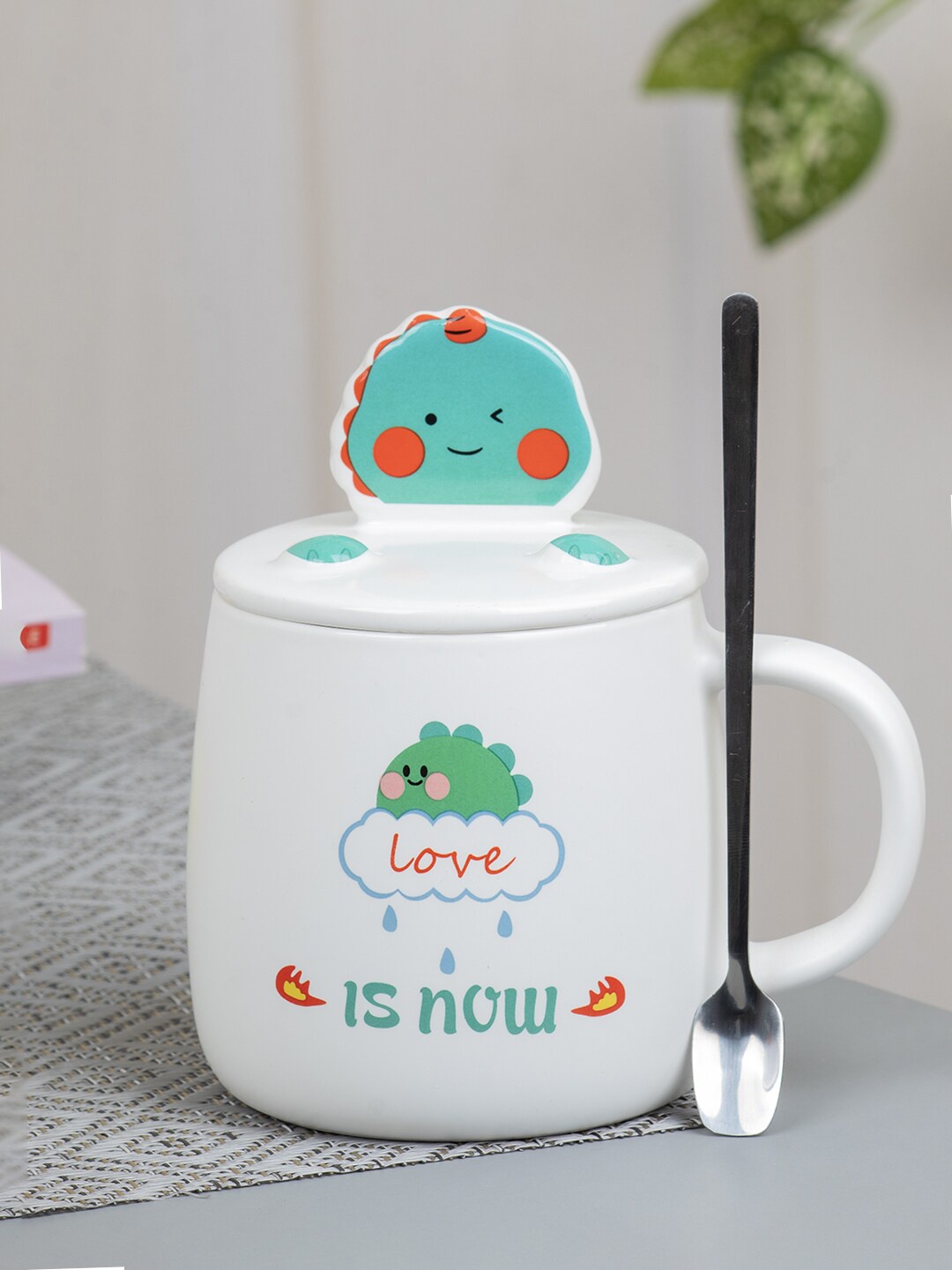 MARKET99 Assorted Printed Ceramic Glossy Mug with Lid