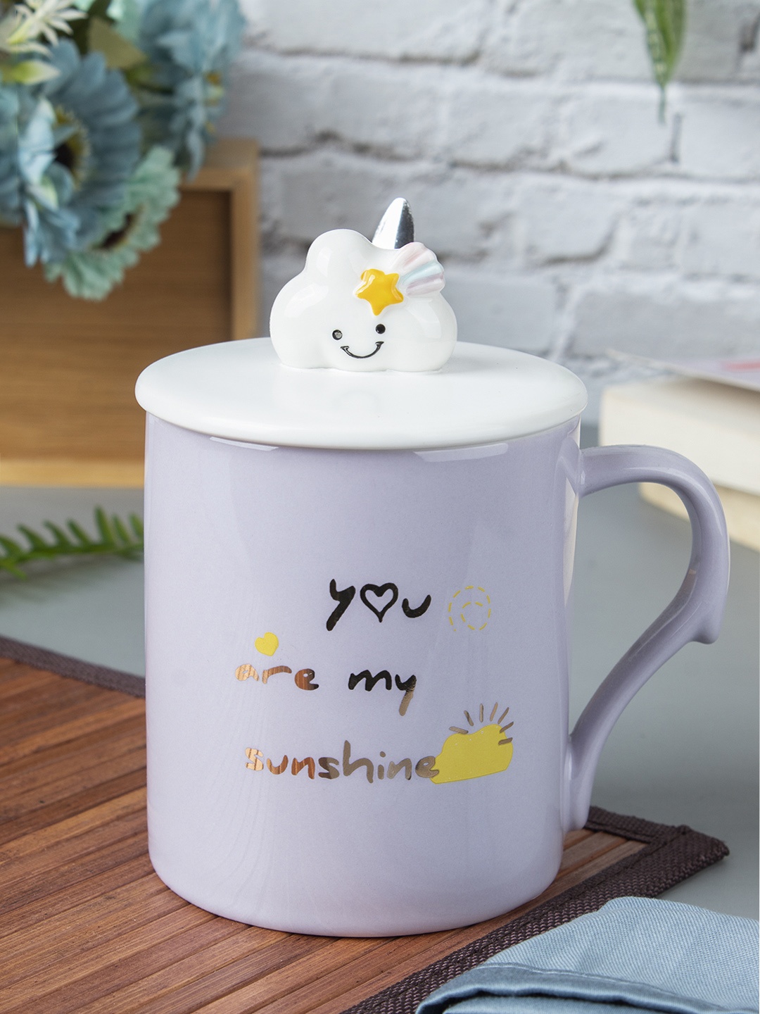 

MARKET99 Assorted Printed Ceramic Glossy Mug with Lid & Spoon