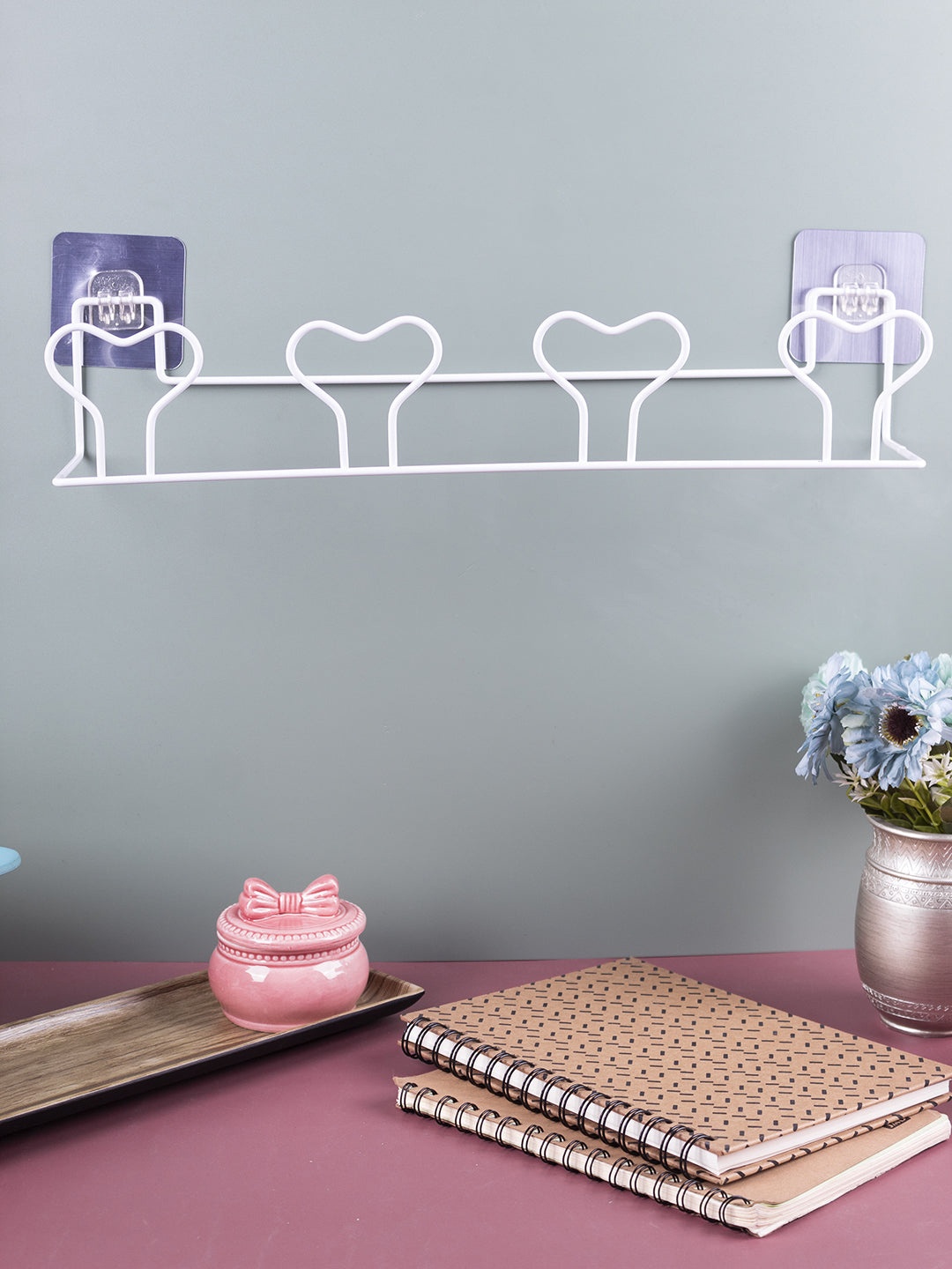 

MARKET99 White & Black Wall Organizer