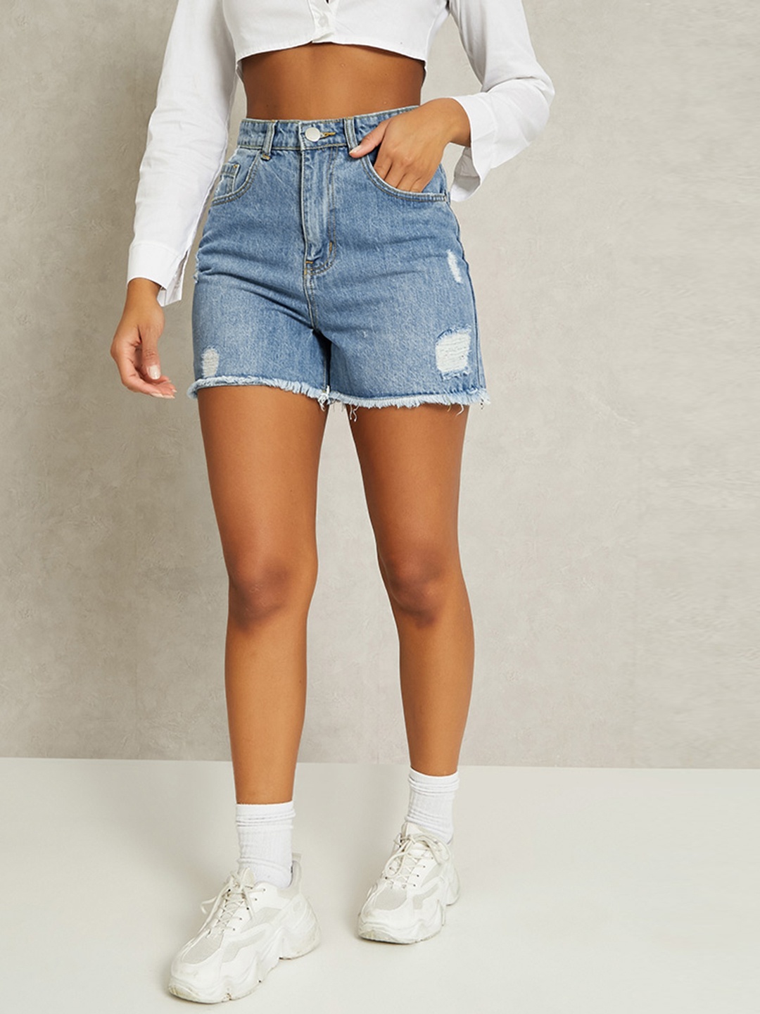 

I Saw It First Women Blue High-Rise Denim Shorts