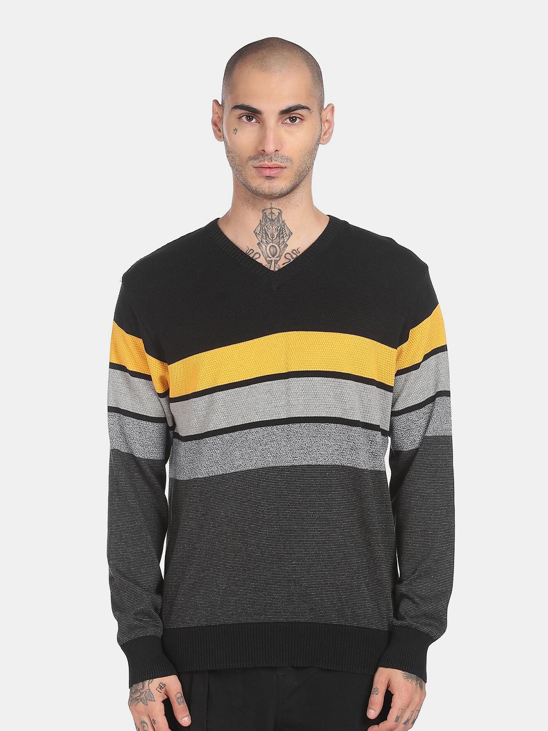 

Ruggers Men Black & Orange Colourblocked Pure Cotton Sweater Vest