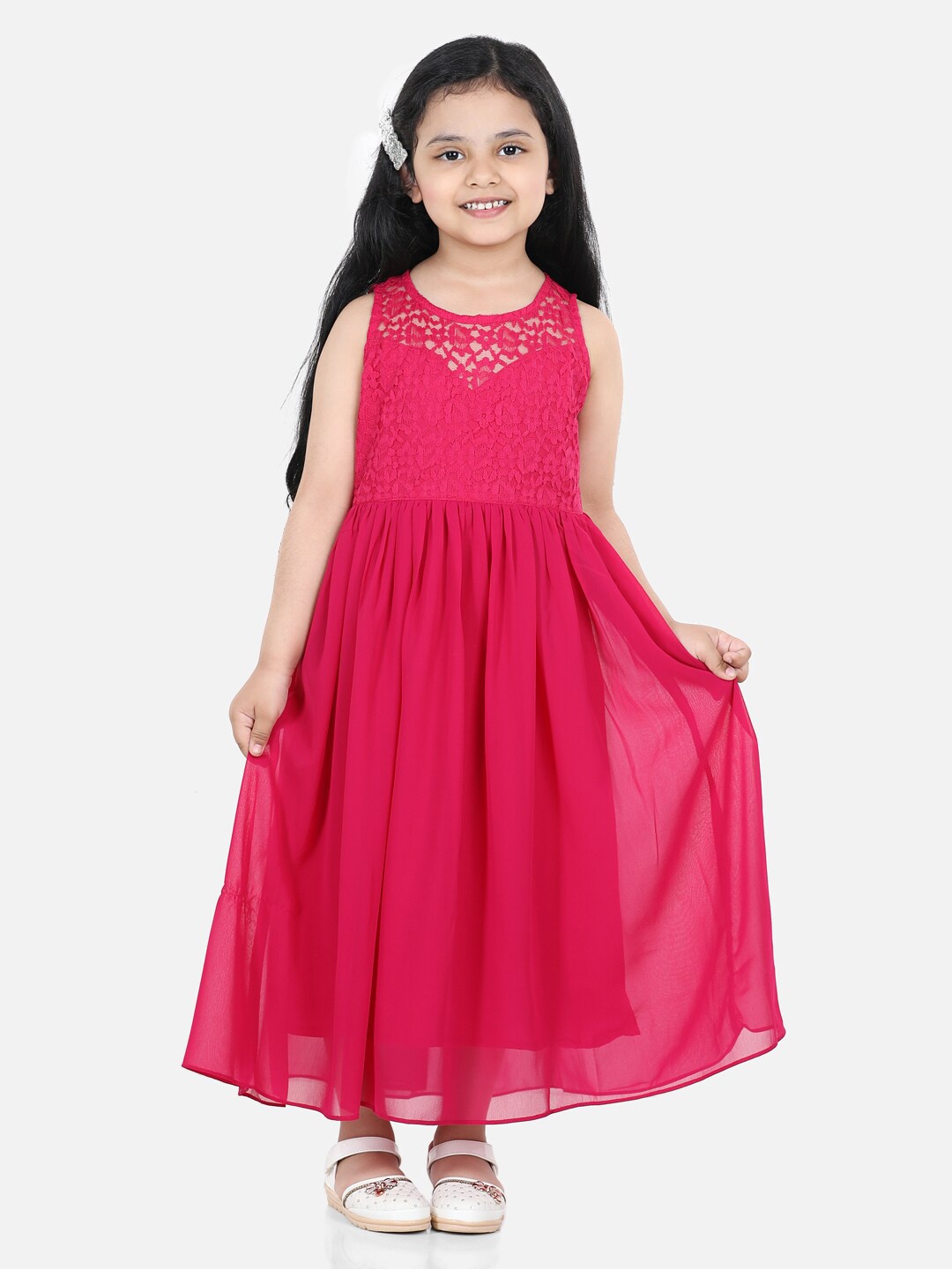 

AWW HUNNIE Magenta Floral Georgette Fit & Flare Maxi Dress