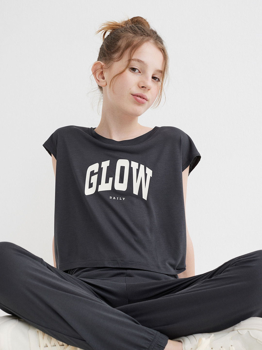 

H&M Girls Charcoal Grey 2-Piece Set