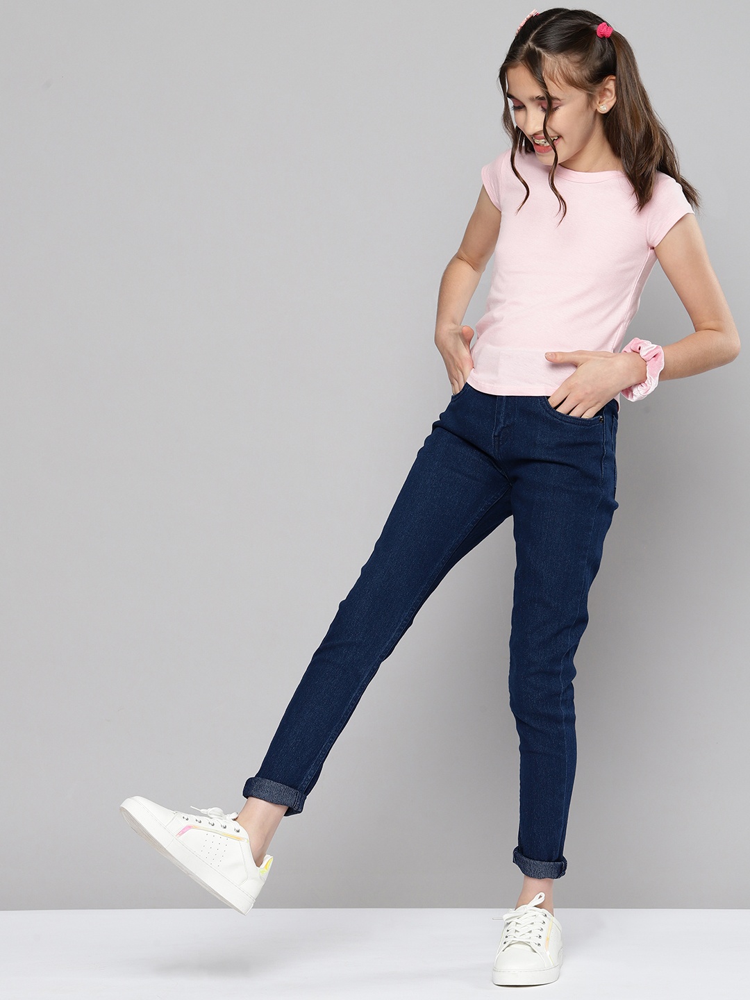 

JUSTICE Girls Blue Straight Fit Stretchable Jeans